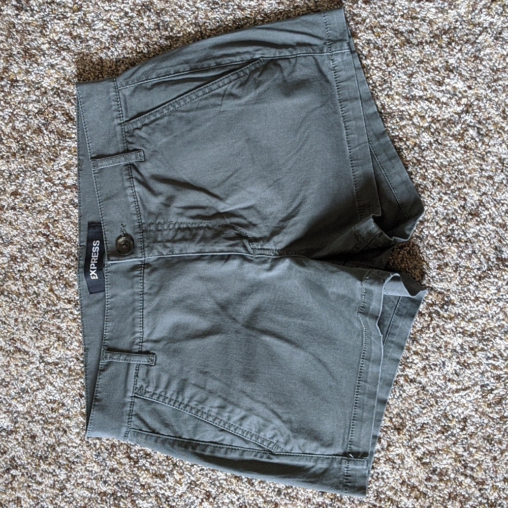 NWOT Express Shorts